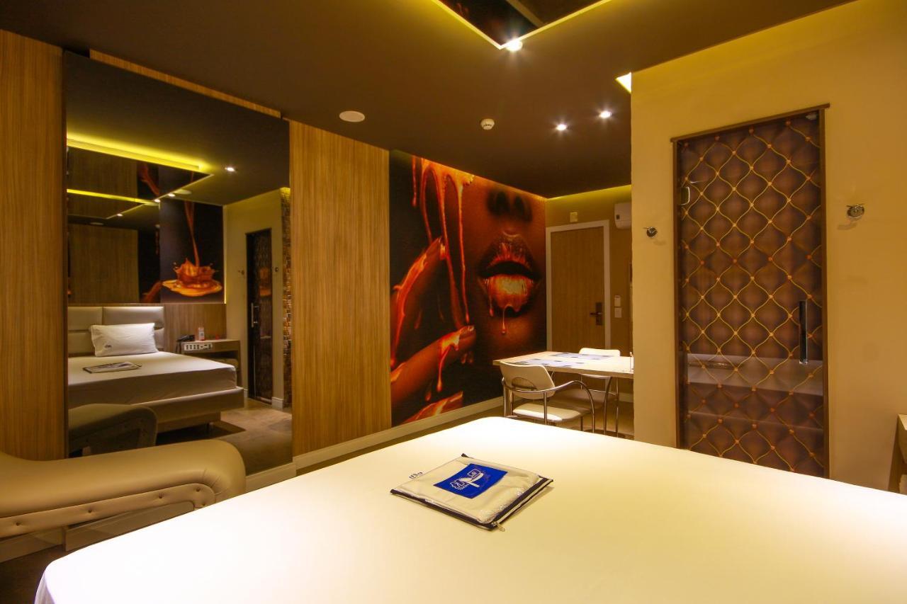 Motel Golf (Adults Only) Osasco Dış mekan fotoğraf